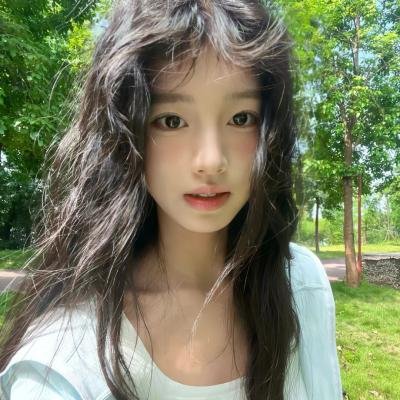 等爱的女神